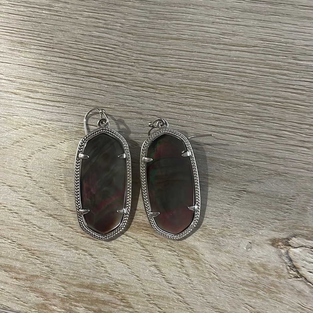 Kendra Scott Elle Drop Earrings